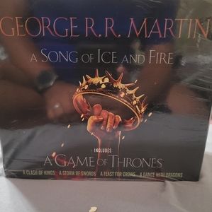Lot of 5 (#1-5) GAME OF THRONES Complete Series Boxed Set of Paperback Books